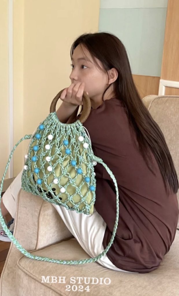 MBH Hollow Woven Handmade Wood Bead Drawstring Bucket Tote Bag with Storage Pouch