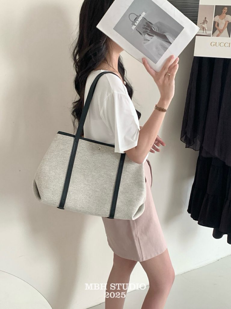 MBH Top Layer Cowhide and Canvas Simple Casual Large Capacity Underarm Tote Bag Vacation Shoulder Bag